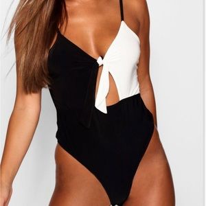 Boohoo Colorblock Size 4 Thong Bodysuit